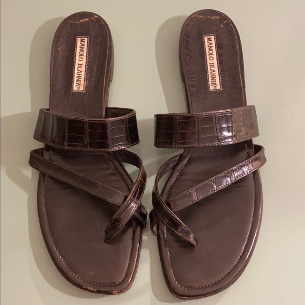 Manolo Blahnik Susa Alligator leather flat sandals